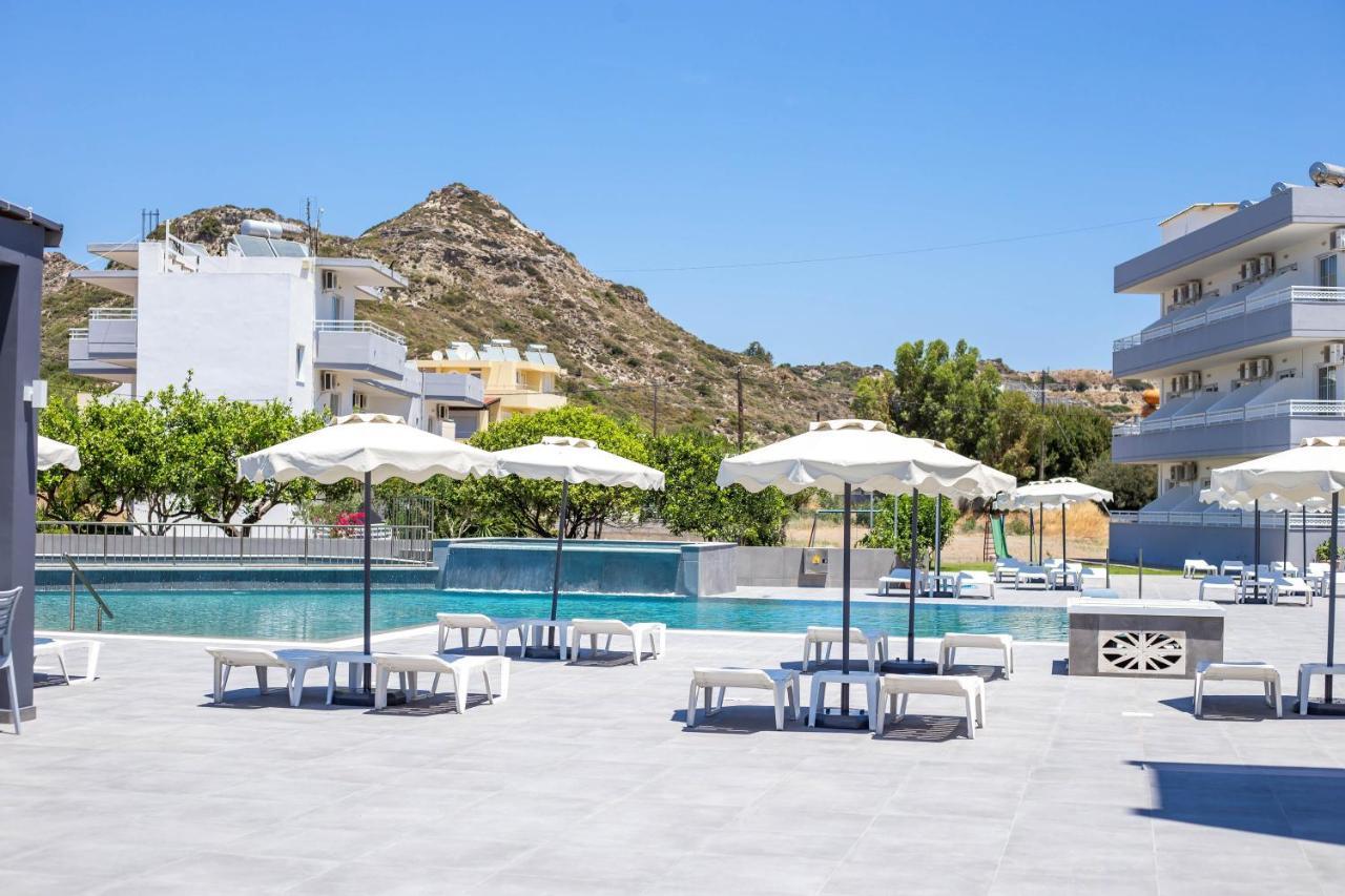 Tsampika Hotell 3*