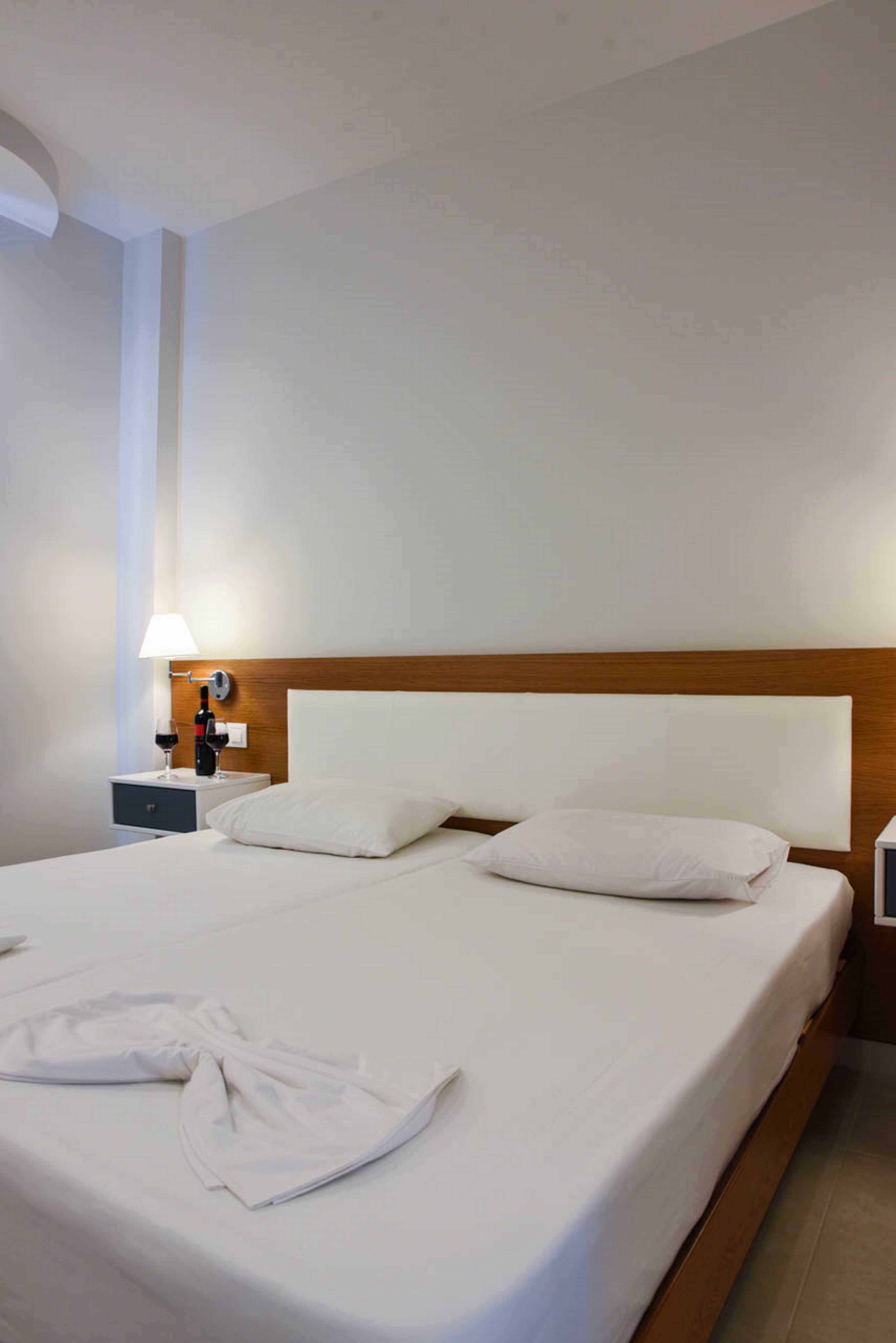 Hotell Tsampika 3*